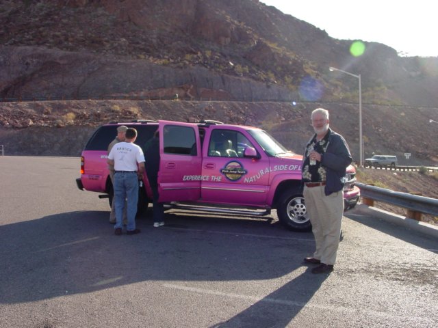 pinkjeep2.jpg